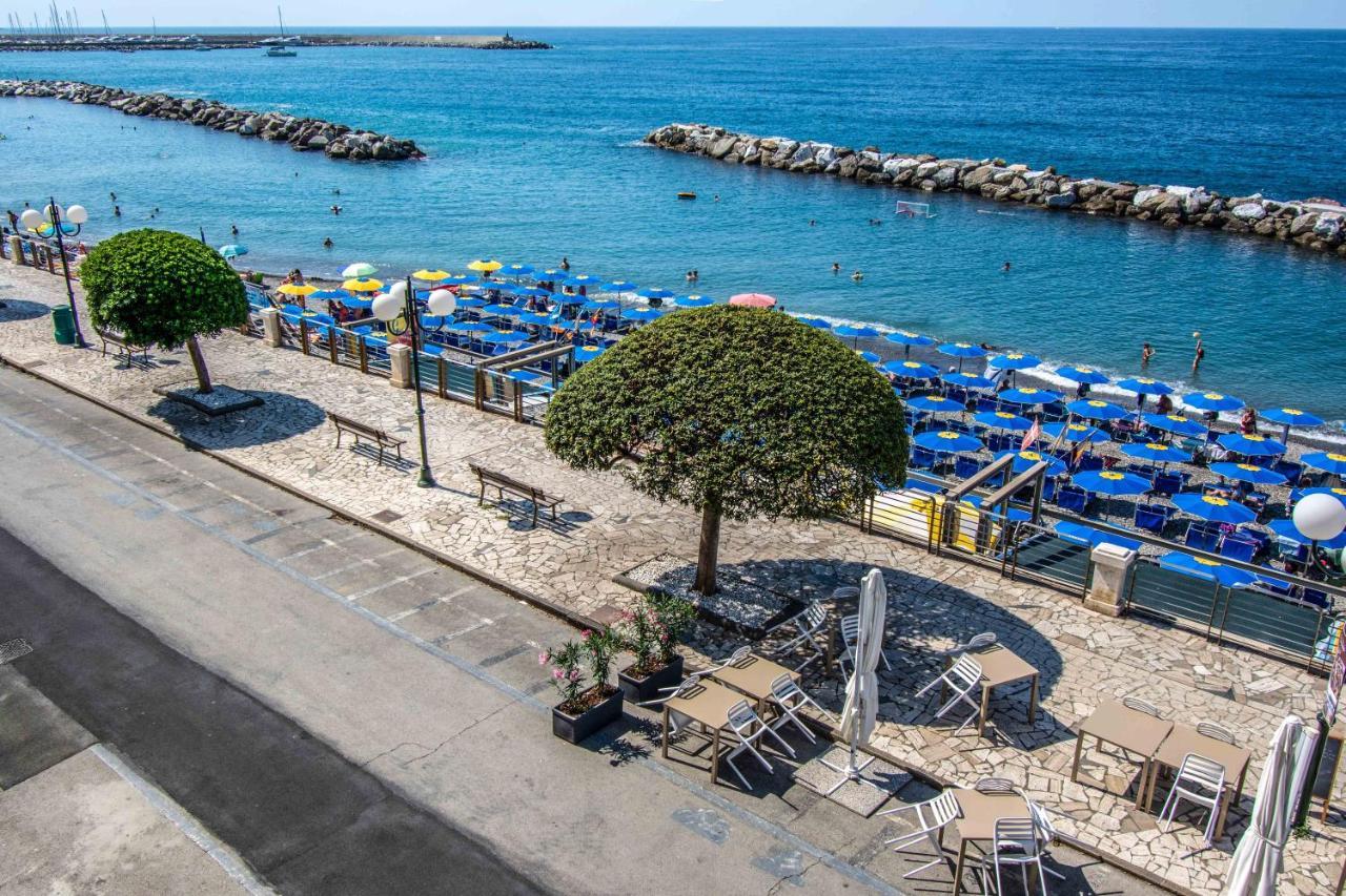Hotel San Pietro Chiavari Eksteriør billede